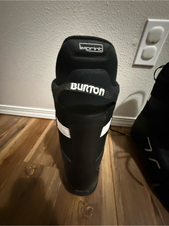 burton feather snowboard 2006 Capita Women's Birds Of A 2026 150 This all boot & bindings LitezAll Bigger Better Brighter Color:Night Shift
